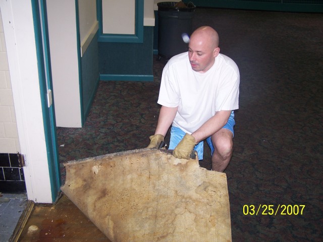 Rich Pulling Carpet 3/25/07