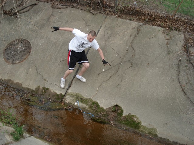 4/1/07 Dont Fall PINKY