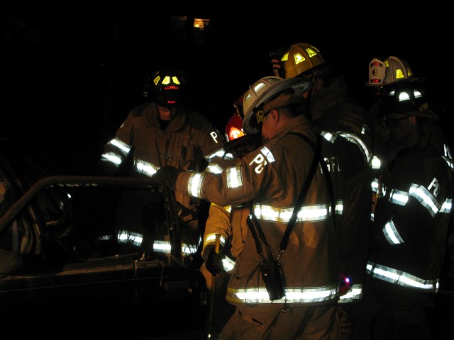 Members Training with new Hurst Tool 4/25/08