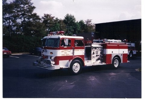 Engine 411 1969 Ward LaFrance (Old Hyattsville) Pumper